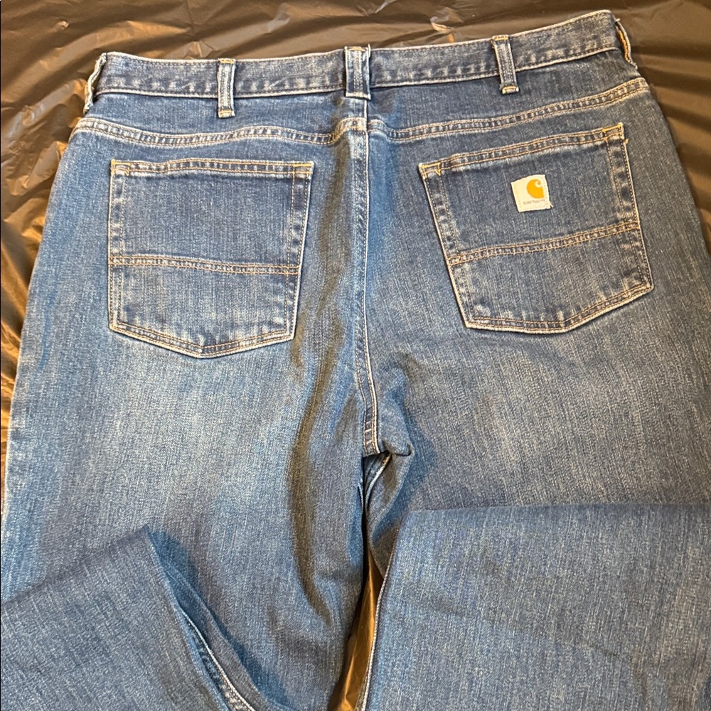 Ladies Carhartt 
Loose Fit
Size 14 Jeans